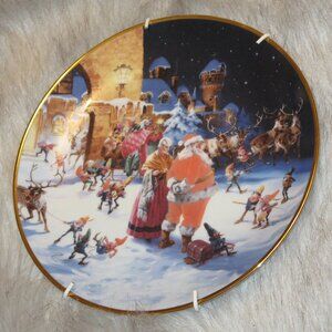 Limited Edition - Christmas 'Preparing the Sleigh'.